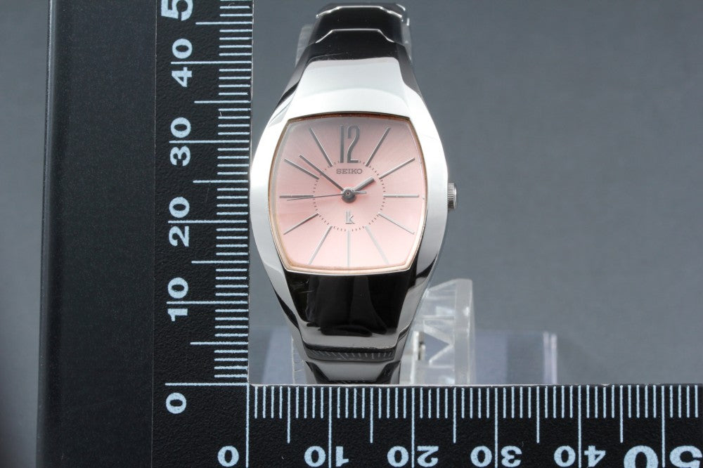 Near MINT SEIKO Lukia 4N21-5450 Pink Quartz 24.2mm Ladies Watch