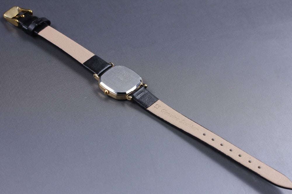 Near MINT CITIZEN 2931-291603 Gold Quartz 22.7mm Ladies Watch 1993