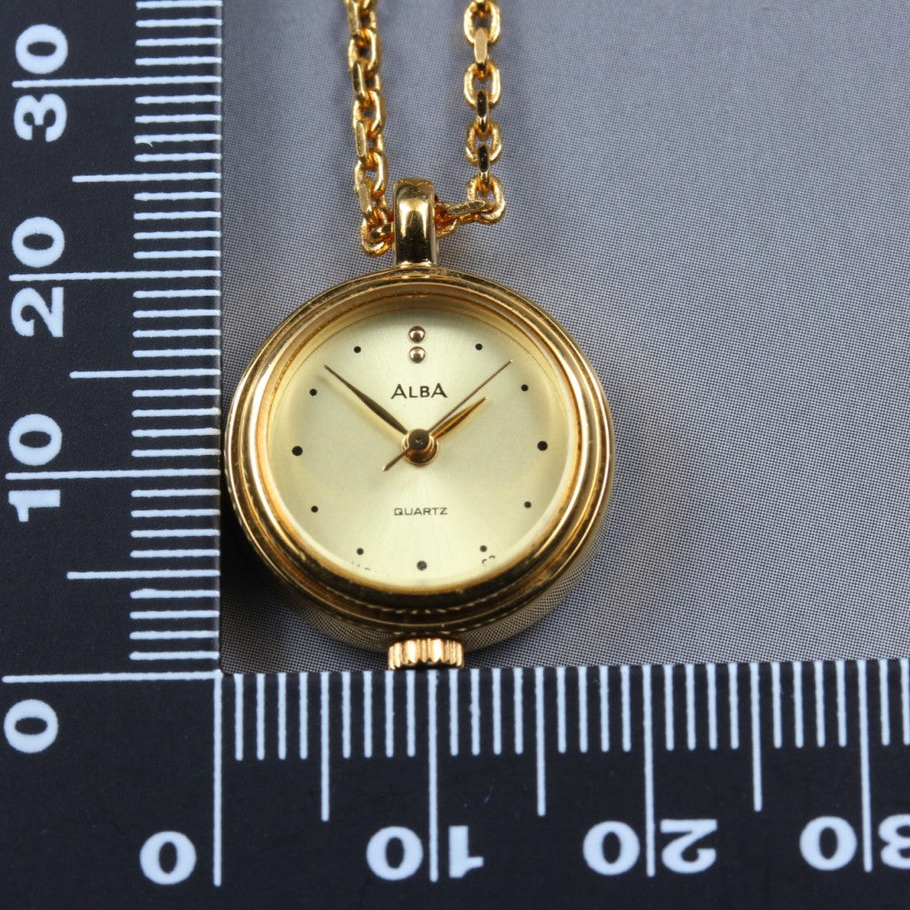 Near MINT SEIKO Aruba V811-0020 Gold Quartz 18.4mm Ladies Pocket Watch