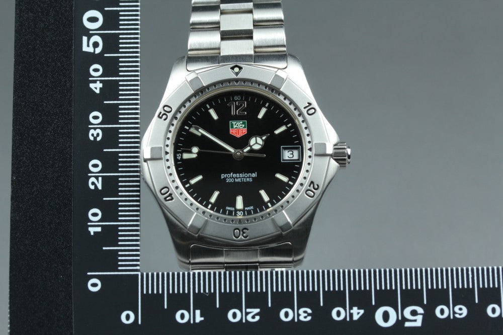 Near MINT TAG Heuer 2000 Professional WK1110-0 Black Quartz 37mm Men's Watch