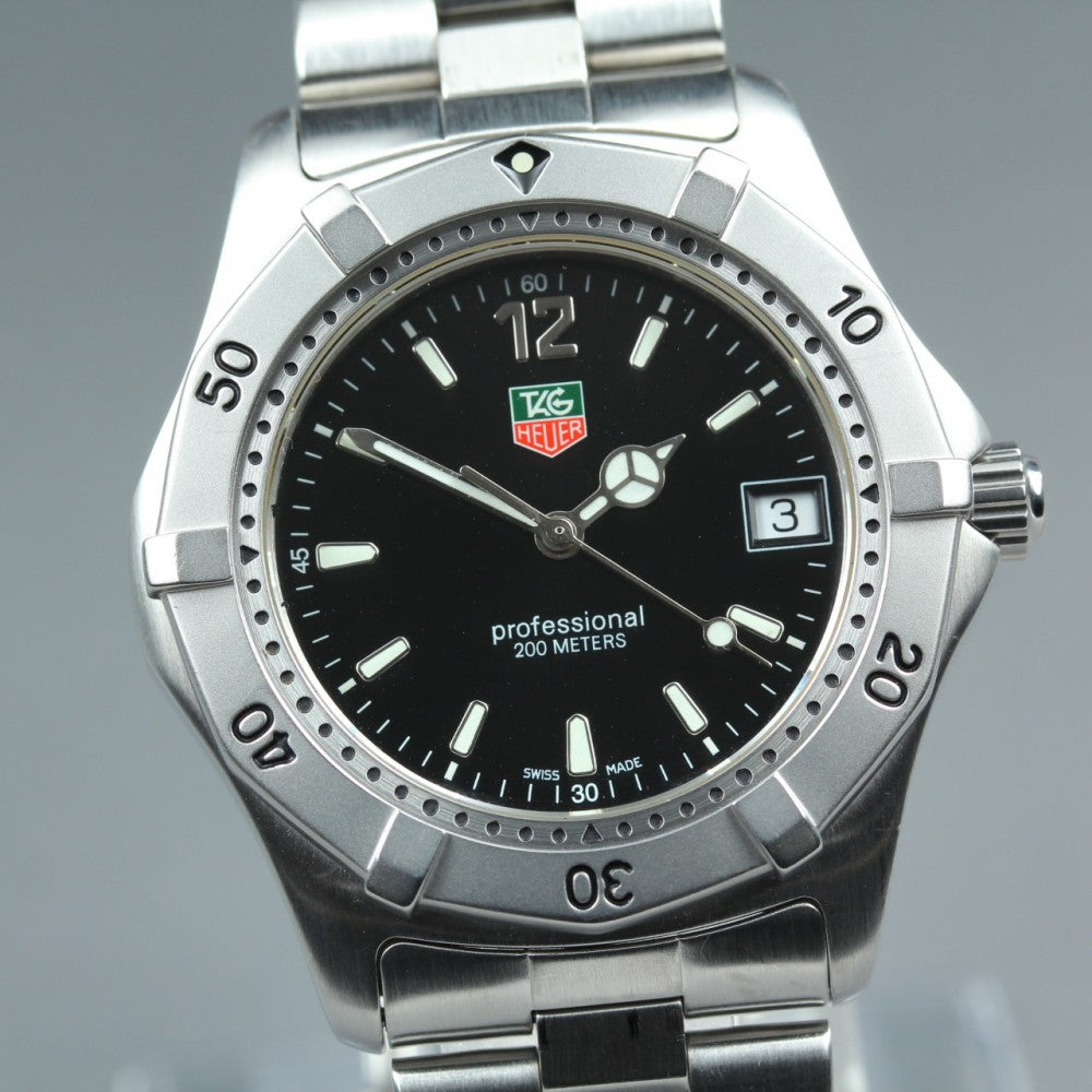 Near MINT TAG Heuer 2000 Professional WK1110-0 Black Quartz 37mm Men's Watch