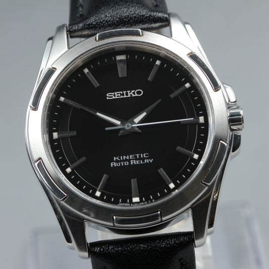 Near MINT SEIKO KINETIC AUTO RELAY 5J21-0A10 Black Quartz 34.8mm Men's Watch 1999