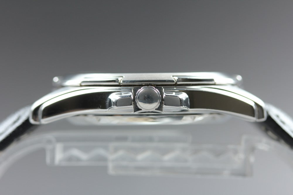 Near MINT SEIKO KINETIC AUTO RELAY 5J21-0A10 Black Quartz 34.8mm Men's Watch 1999