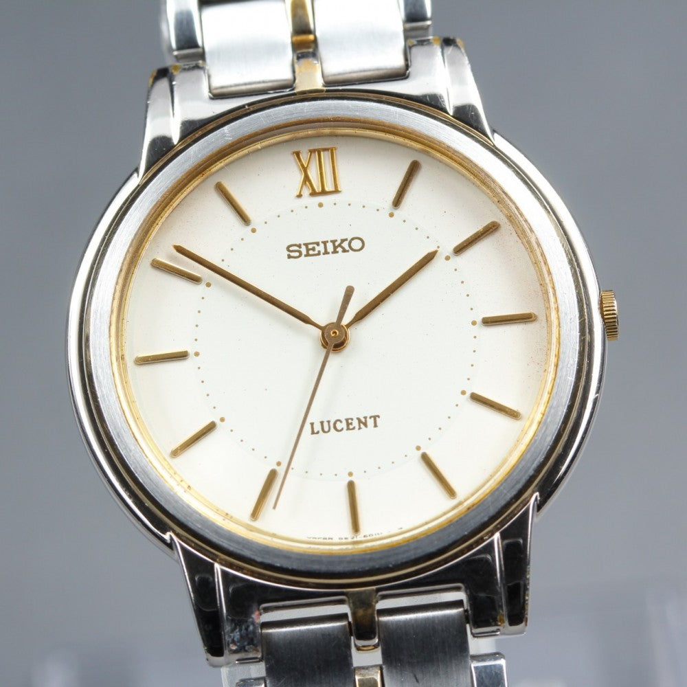 Near MINT SEIKO Lucent 5E21-6E90 White Quartz 31.8mm Men's Watch 1997