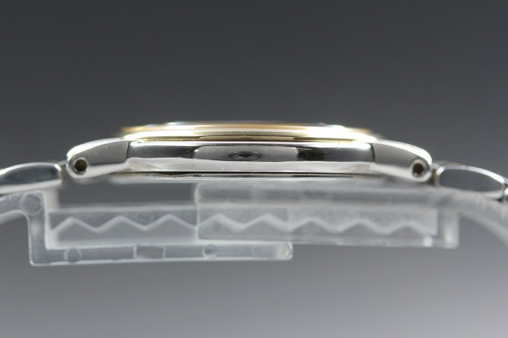 Near MINT SEIKO Lucent 5E21-6E90 White Quartz 31.8mm Men's Watch 1997