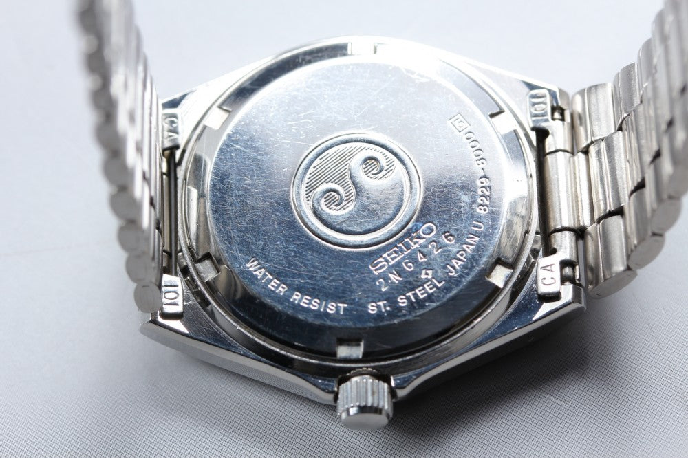SEIKO SilverWave 8229-8000 Silver Quartz 33.5mm Men's Watch 1982