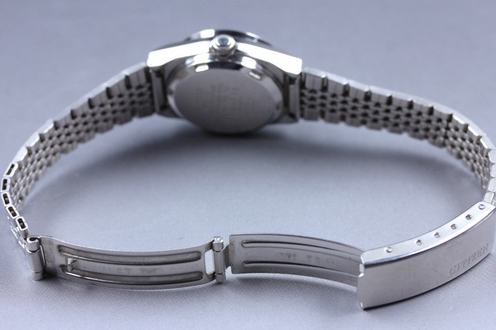 CITIZEN 4-752953 Green Quartz 24.2mm Ladies Watch 1989