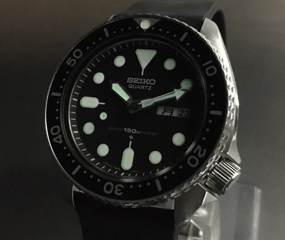 SEIKO Diver 7548-7000 Black Quartz 42mm Men's Watch 1981