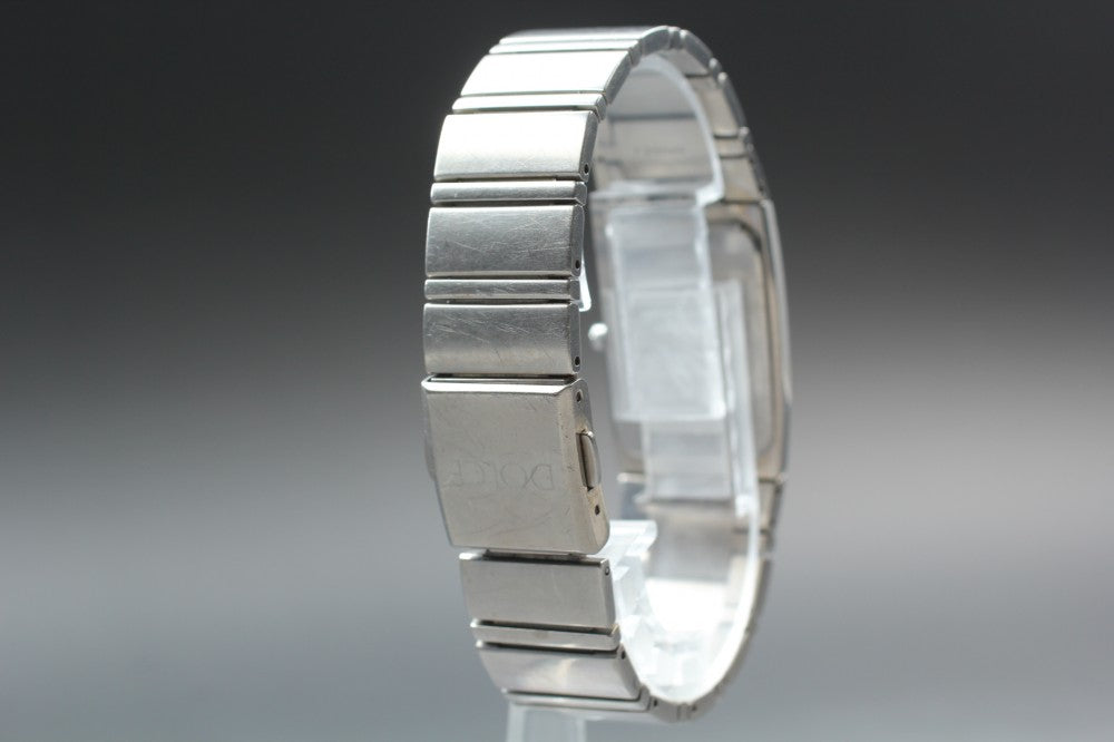 SEIKO Dolce 4J41-5000 Black Quartz 22.5mm Unisex Watch 1996