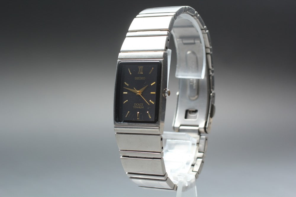 SEIKO Dolce 4J41-5000 Black Quartz 22.5mm Unisex Watch 1996