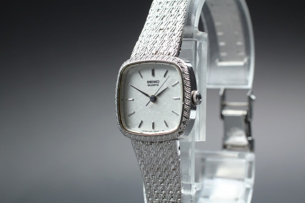 SEIKO 1221-5340 Silver Quartz 20.3mm Ladies Watch
