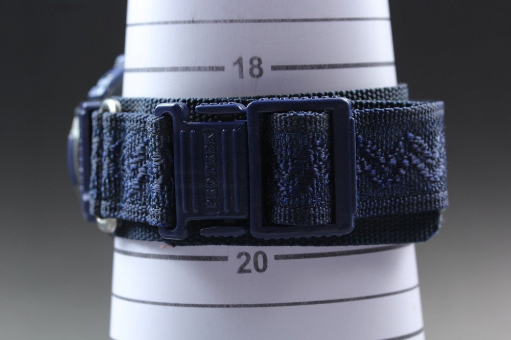 CASIO PRO TREK PRT-35 LCD Quartz 51.5mm Men's Watch