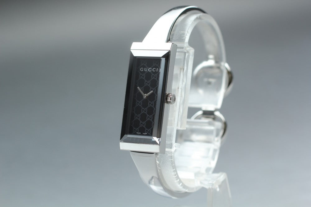 Near MINT GUCCI 127.5 Black Quartz 14mm Ladies Watch