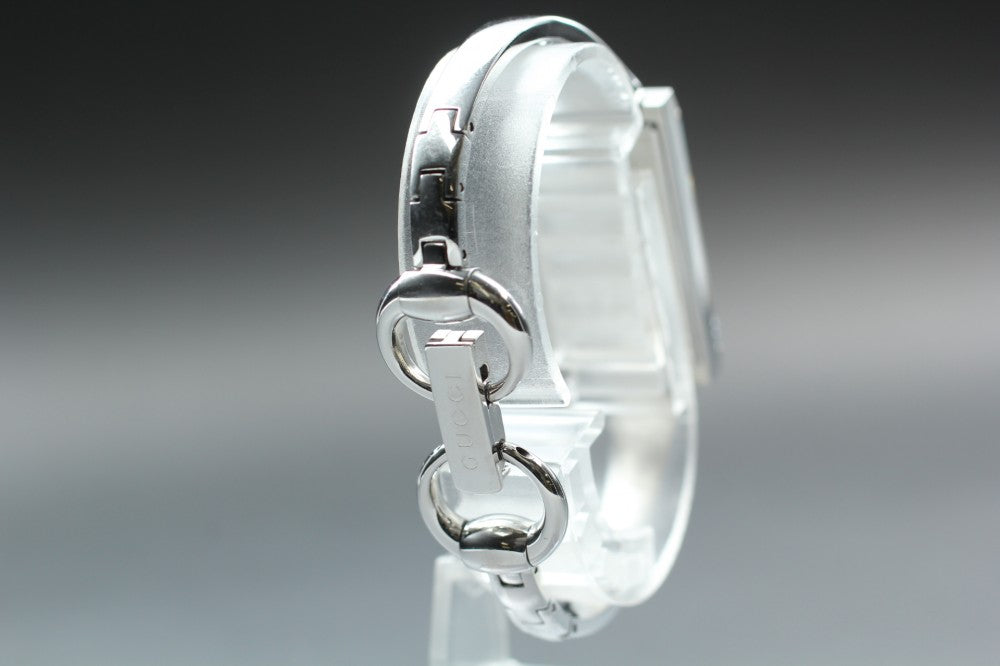 Near MINT GUCCI 127.5 Black Quartz 14mm Ladies Watch