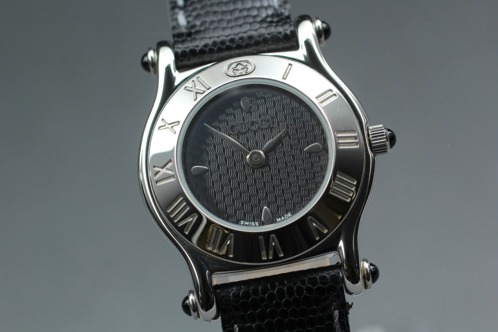 Near MINT GUCCI 6500L Black Quartz 27mm Ladies Watch