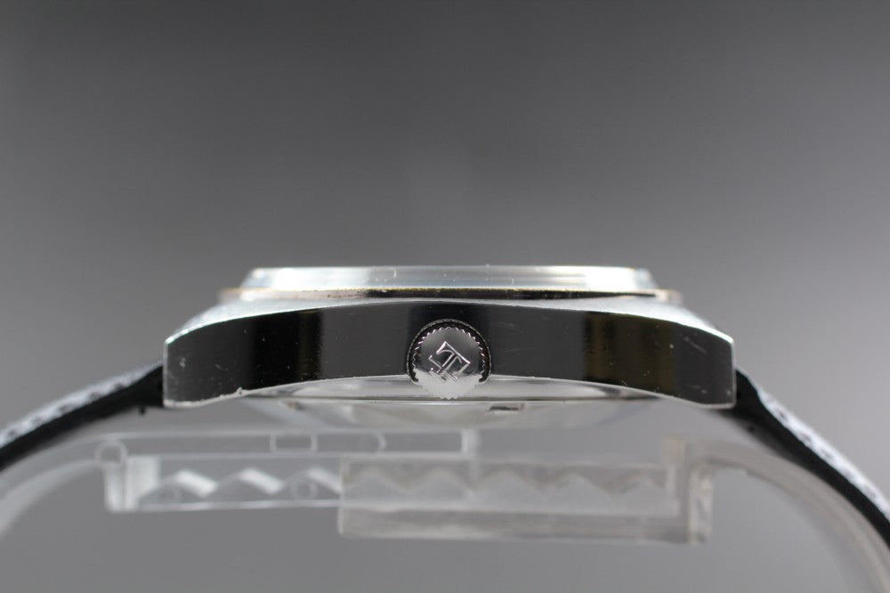 Near MINT TISSOT Seastar 46641-1 Silver Auto 37mm Men's Watch 1974