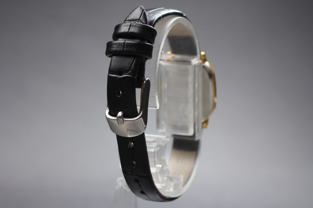 Near MINT CITIZEN Exceed 2930-291441 Gold Quartz 19.5mm Ladies Watch 1988