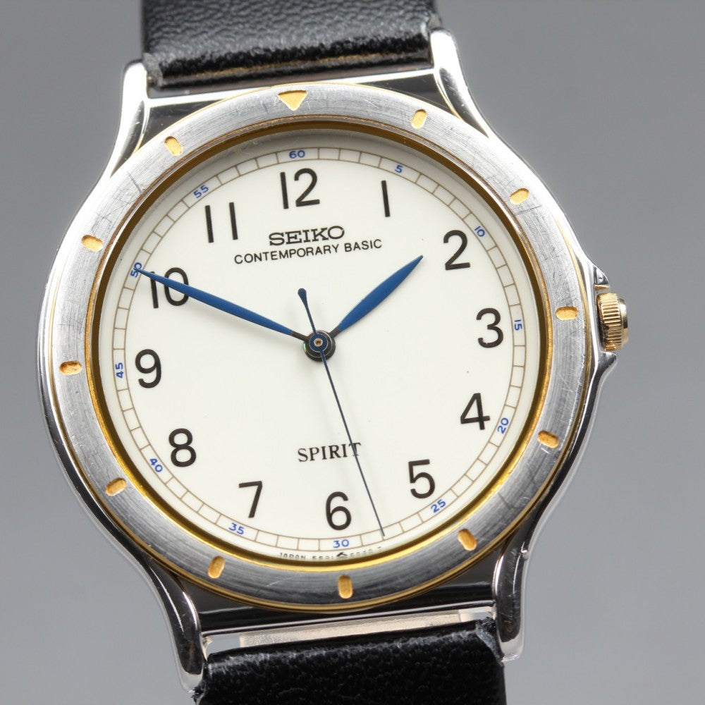 Near MINT SEIKO Spirit Contemporary Basic 5S21-6A40 White Quartz 34.6mm Men's Watch 1988