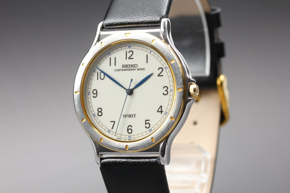 Near MINT SEIKO Spirit Contemporary Basic 5S21-6A40 White Quartz 34.6mm Men's Watch 1988