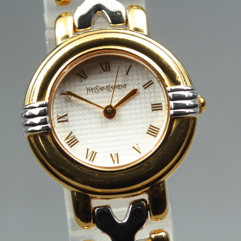Near MINT Yves Saint Laurent 5430-F43071 White Quartz 22.5mm Ladies Watch
