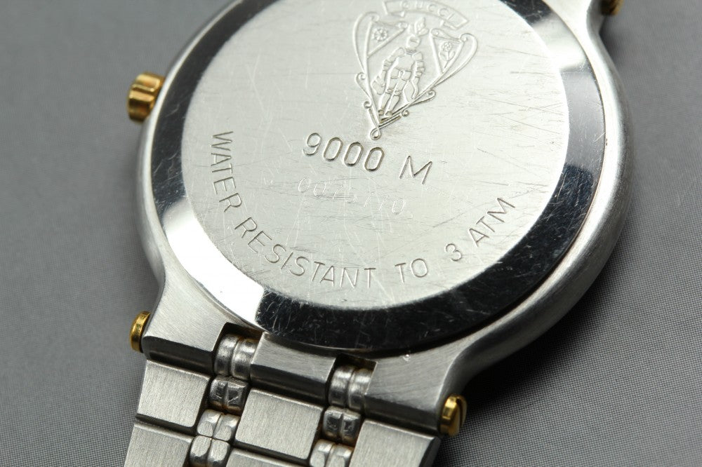 Near MINT GUCCI 9000M Gold Quartz 31.3mm Unisex Watch