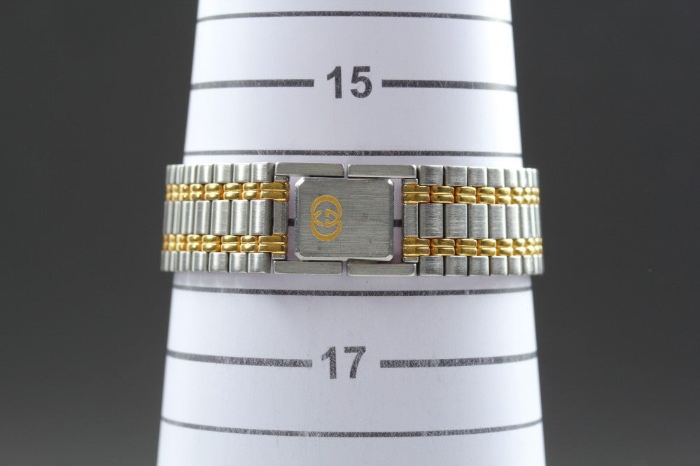 Near MINT GUCCI 9000M Gold Quartz 31.3mm Unisex Watch