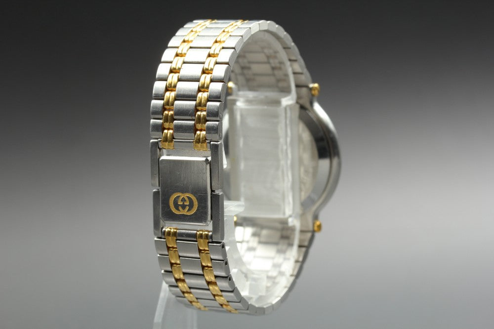Near MINT GUCCI 9000M Gold Quartz 31.3mm Unisex Watch