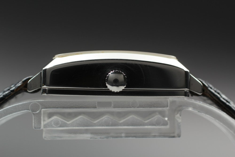 Near MINT Dunhill Centenary Curvex Silver Manual 21mm Ladies Watch