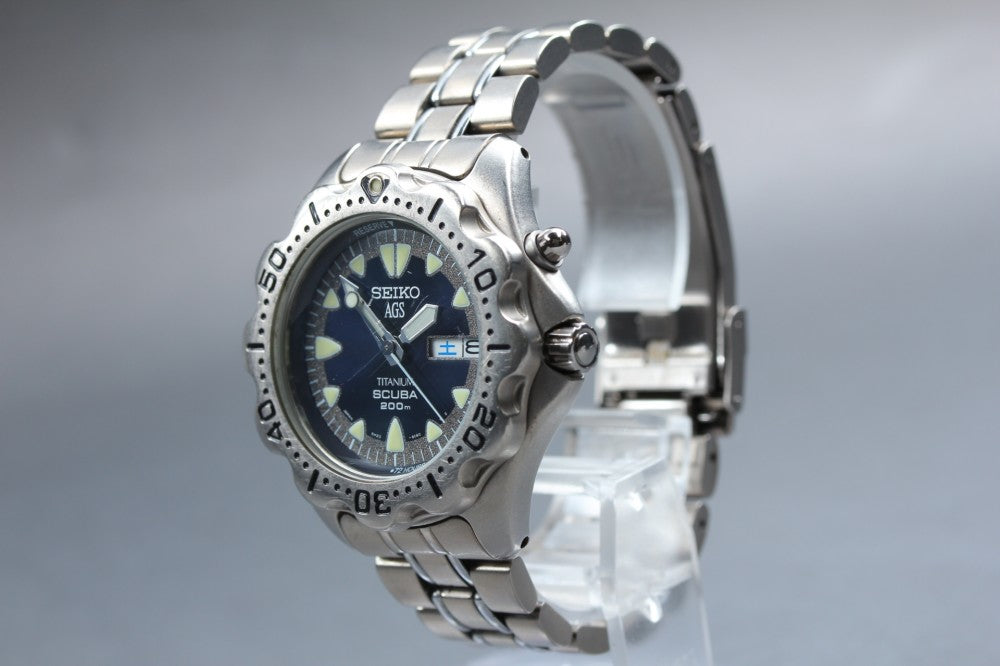 SEIKO Scuba 5M23-6B40 Blue Quartz 41.8mm Men's Watch