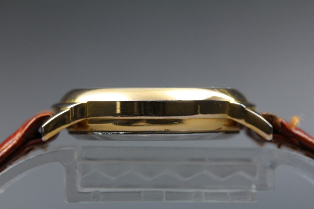 Near MINT CITIZEN Edison Mother of Pearl Quartz 26.2mm Ladies Watch