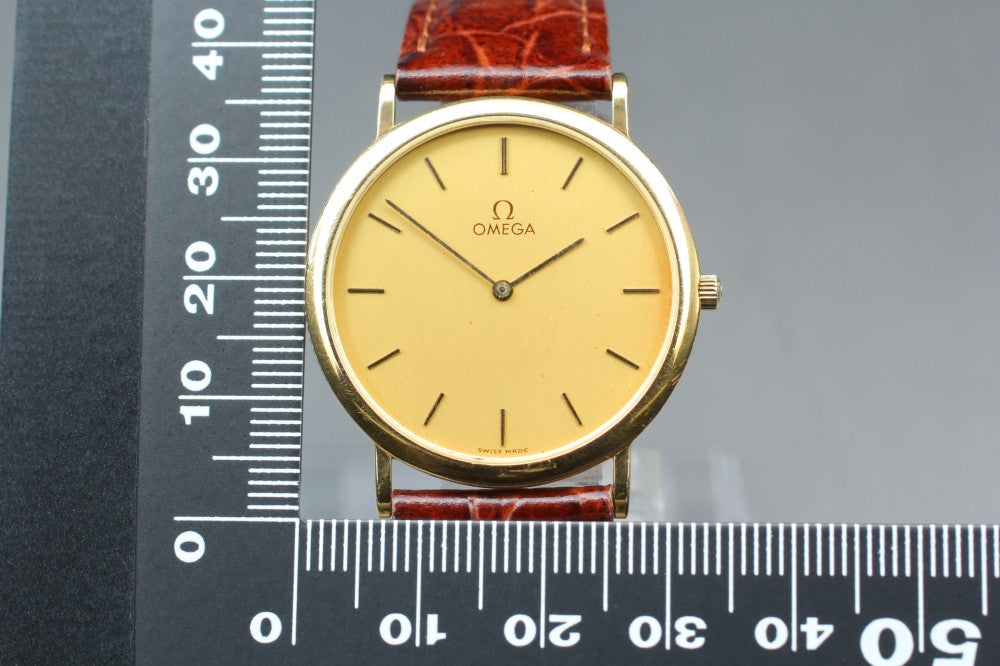 Near MINT OMEGA De Ville 195.0075.2 Gold Quartz 32.1mm Men's Watch