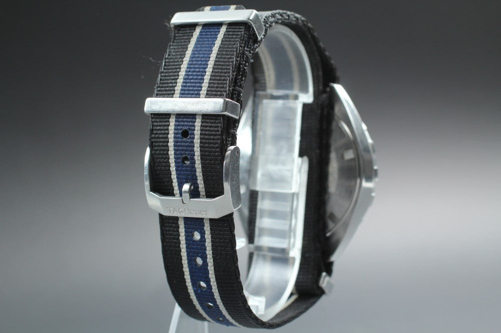 Near MINT TAG Heuer Formula 1 WAZ1010 Blue Quartz 42mm Men's Watch