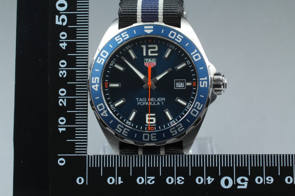 Near MINT TAG Heuer Formula 1 WAZ1010 Blue Quartz 42mm Men's Watch
