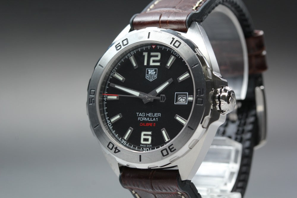 Near MINT TAG Heuer Formula 1 WAZ2113 Black Auto 42mm Men's Watch