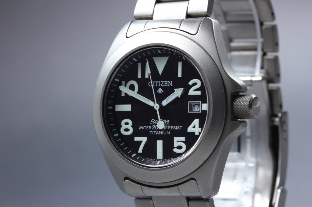Near MINT CITIZEN Professional Master 7828-H09971 Black Solar 39mm Men's Watch