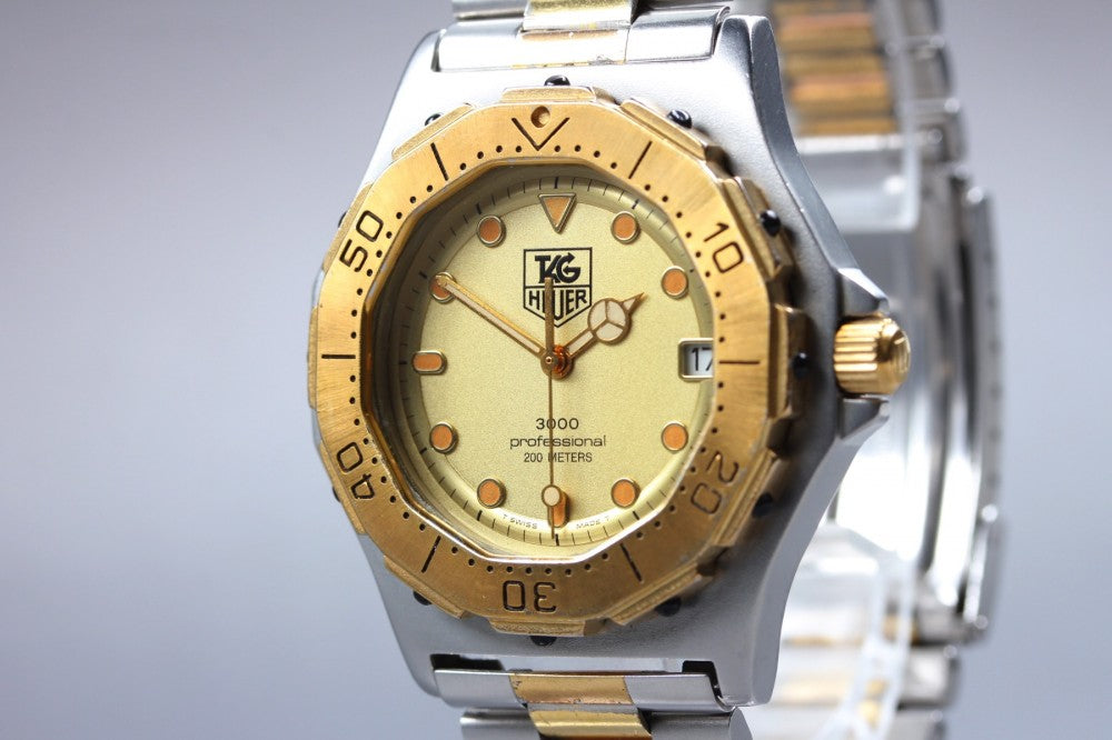 Near MINT TAG Heuer Professional 3000 935.406 Gold Quartz 38mm Men's Watch