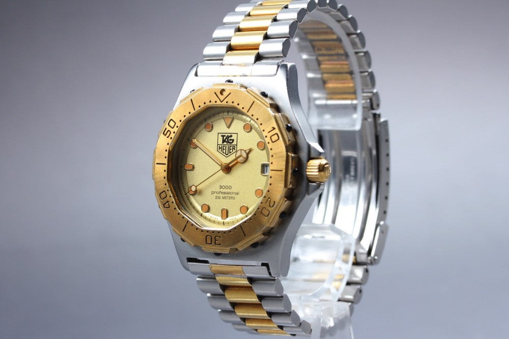 Near MINT TAG Heuer Professional 3000 935.406 Gold Quartz 38mm Men's Watch