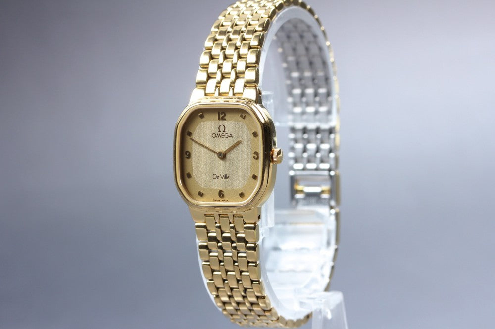 Near MINT OMEGA De Ville Ref.795 0834 Cal.1375 Gold Quartz 21mm Ladies Watch 1984