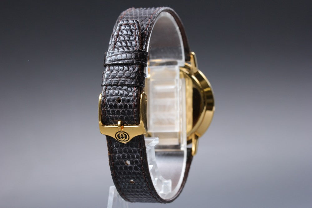 Near MINT GUCCI 3000.2.M Gold Quartz 33mm Men's Watch