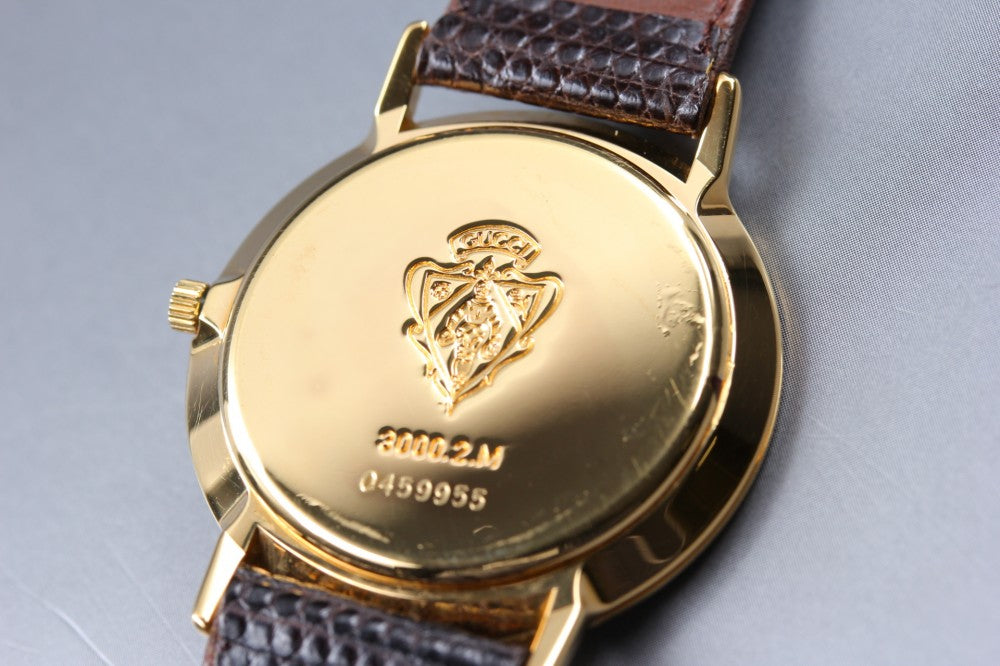 Near MINT GUCCI 3000.2.M Gold Quartz 33mm Men's Watch