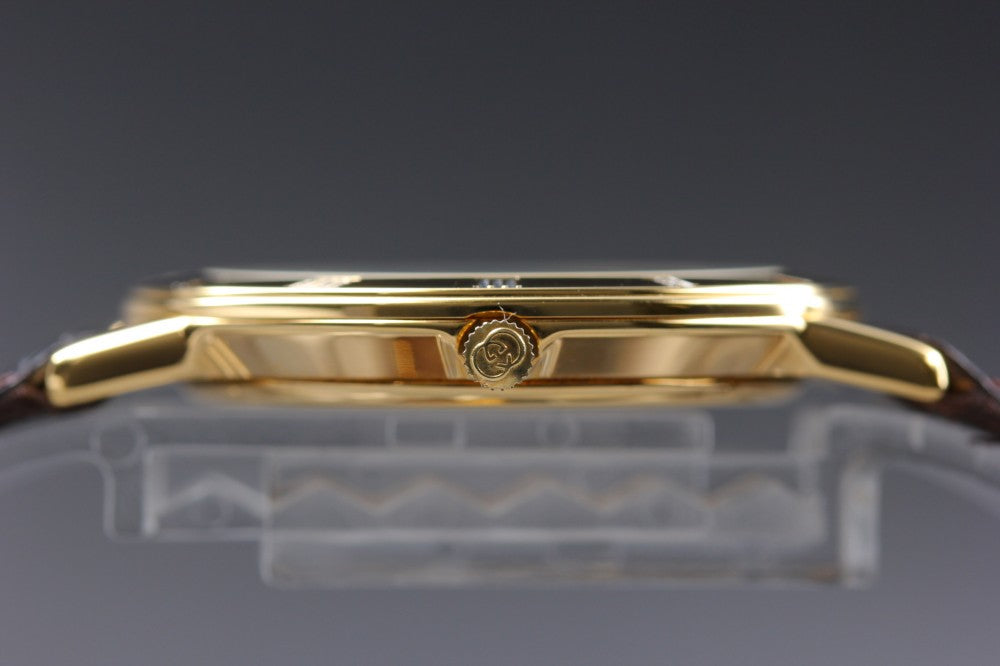 Near MINT GUCCI 3000.2.M Gold Quartz 33mm Men's Watch