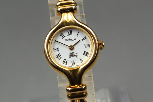 Burberrys 7000 White Quartz 21mm Ladies Watch