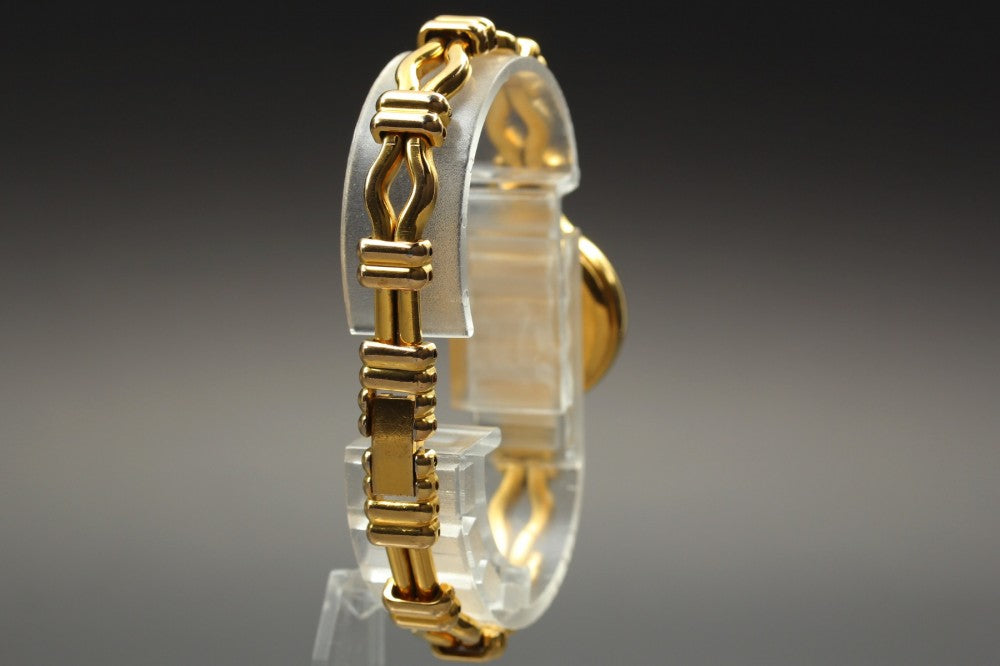 Burberrys 7000 White Quartz 21mm Ladies Watch