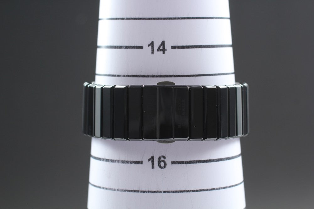Near MINT RADO Diastar 963.0540.3 Black Quartz 19.3mm Ladies Watch