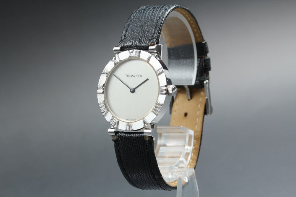 Near MINT TIFFANY＆Co. Atlas M0640 Silver Quartz 31.4mm Men's Watch