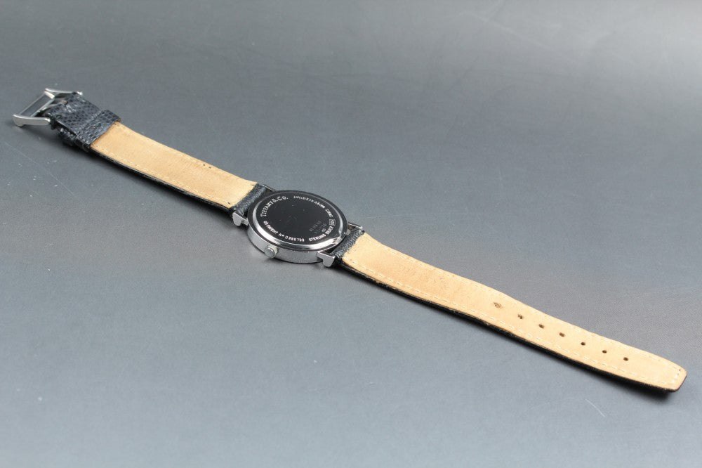 Near MINT TIFFANY＆Co. Atlas M0640 Silver Quartz 31.4mm Men's Watch