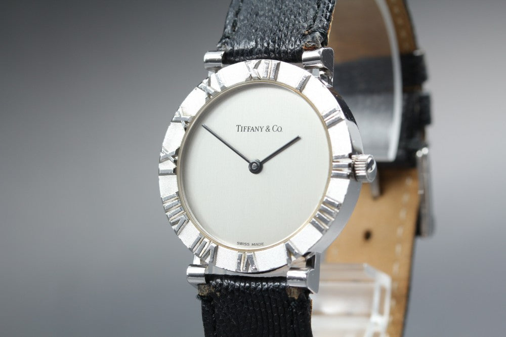 Near MINT TIFFANY＆Co. Atlas M0640 Silver Quartz 31.4mm Men's Watch