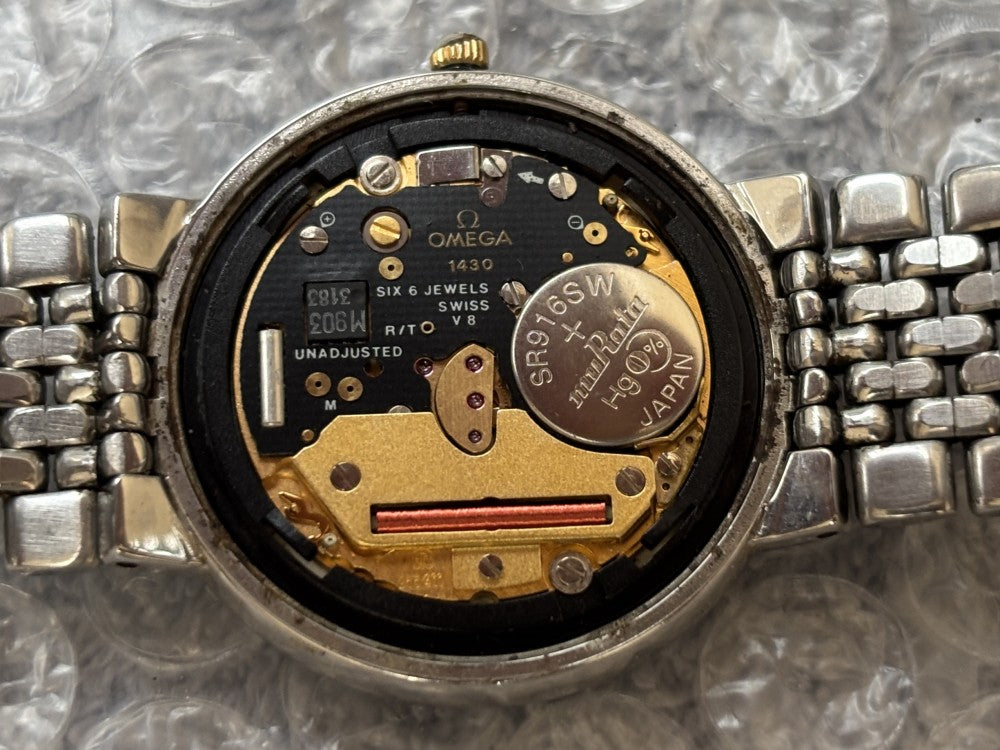 Near MINT OMEGA De Ville 396.1012 Cal.1430 Silver/Gold Quartz 32mm Men's Watch