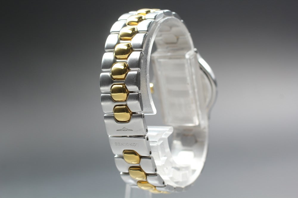 Near MINT LONGINES Conquest L1.114.3 White Quartz 25mm Ladies Watch