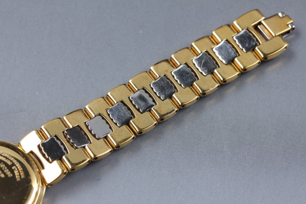 Near MINT Christian Dior Swing Octagon 48.133 Gold Quartz 25mm Ladies Watch